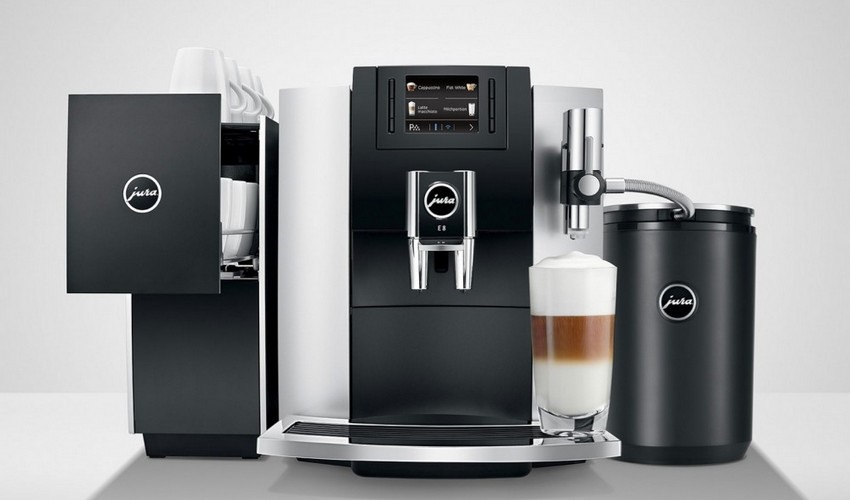 Kávovar automat na zrnkovú kávu JURA E8